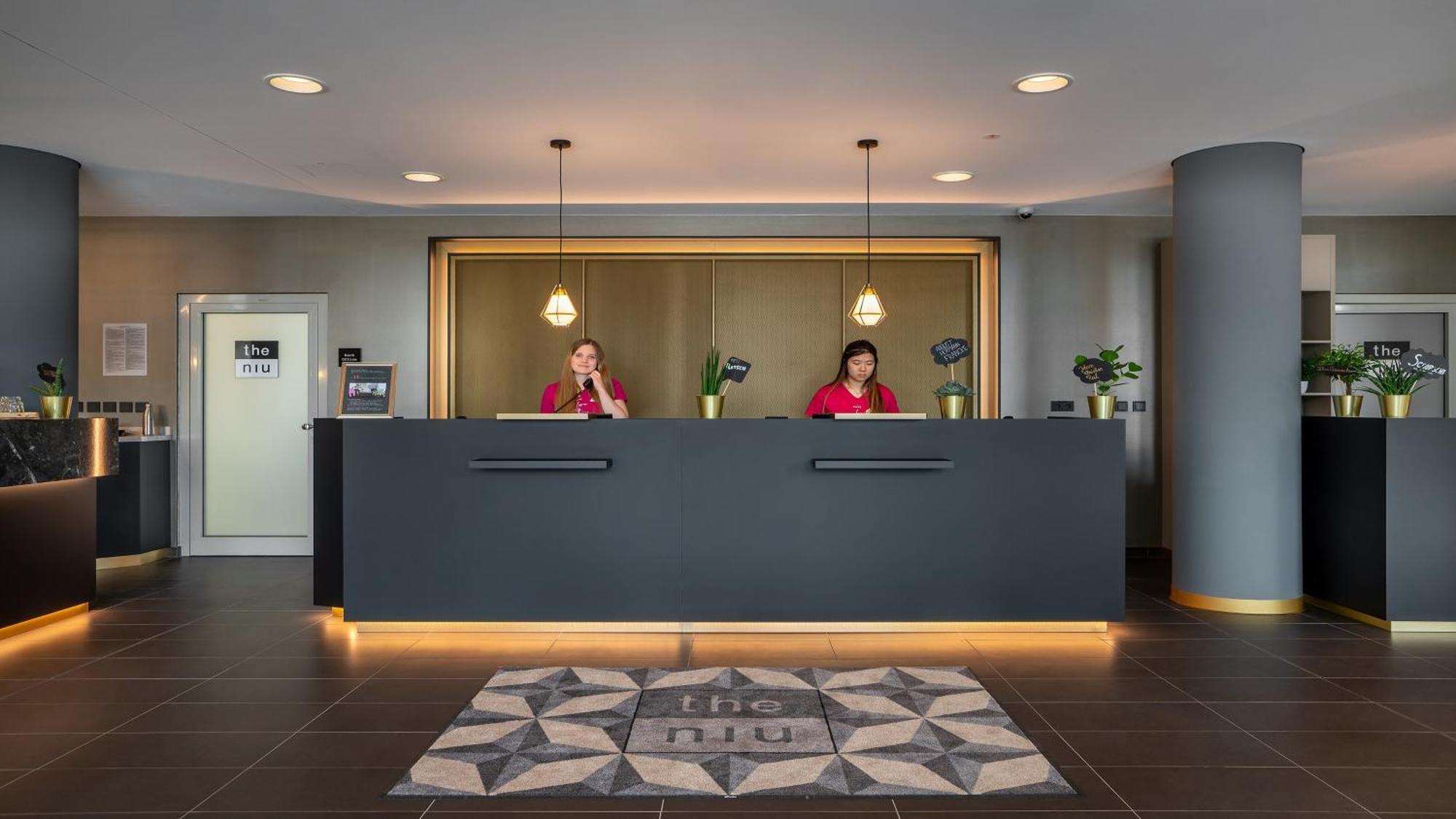 Holiday Inn - The Niu, Ridge Halle Central Station By Ihg מראה חיצוני תמונה