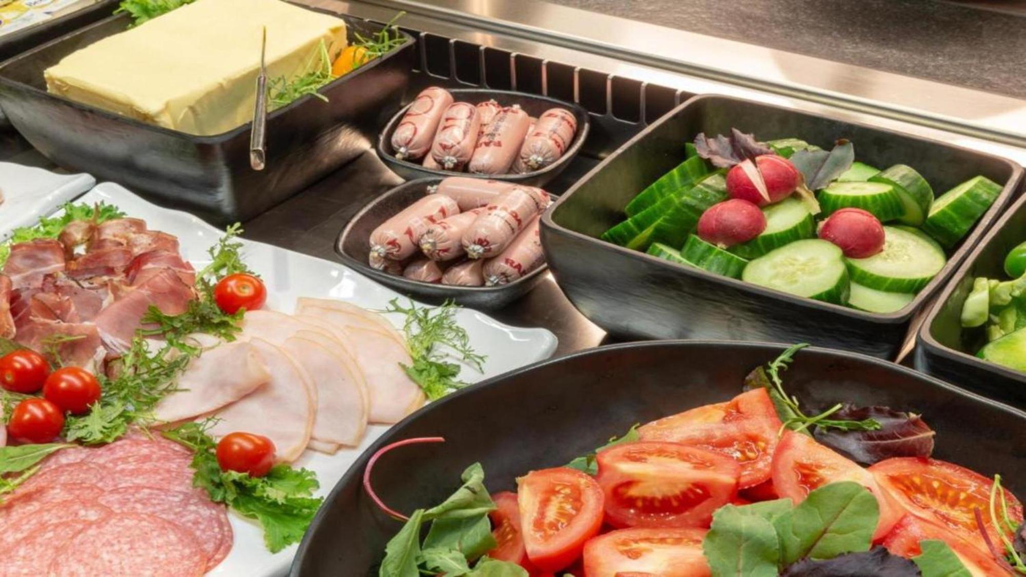 Holiday Inn - The Niu, Ridge Halle Central Station By Ihg מראה חיצוני תמונה