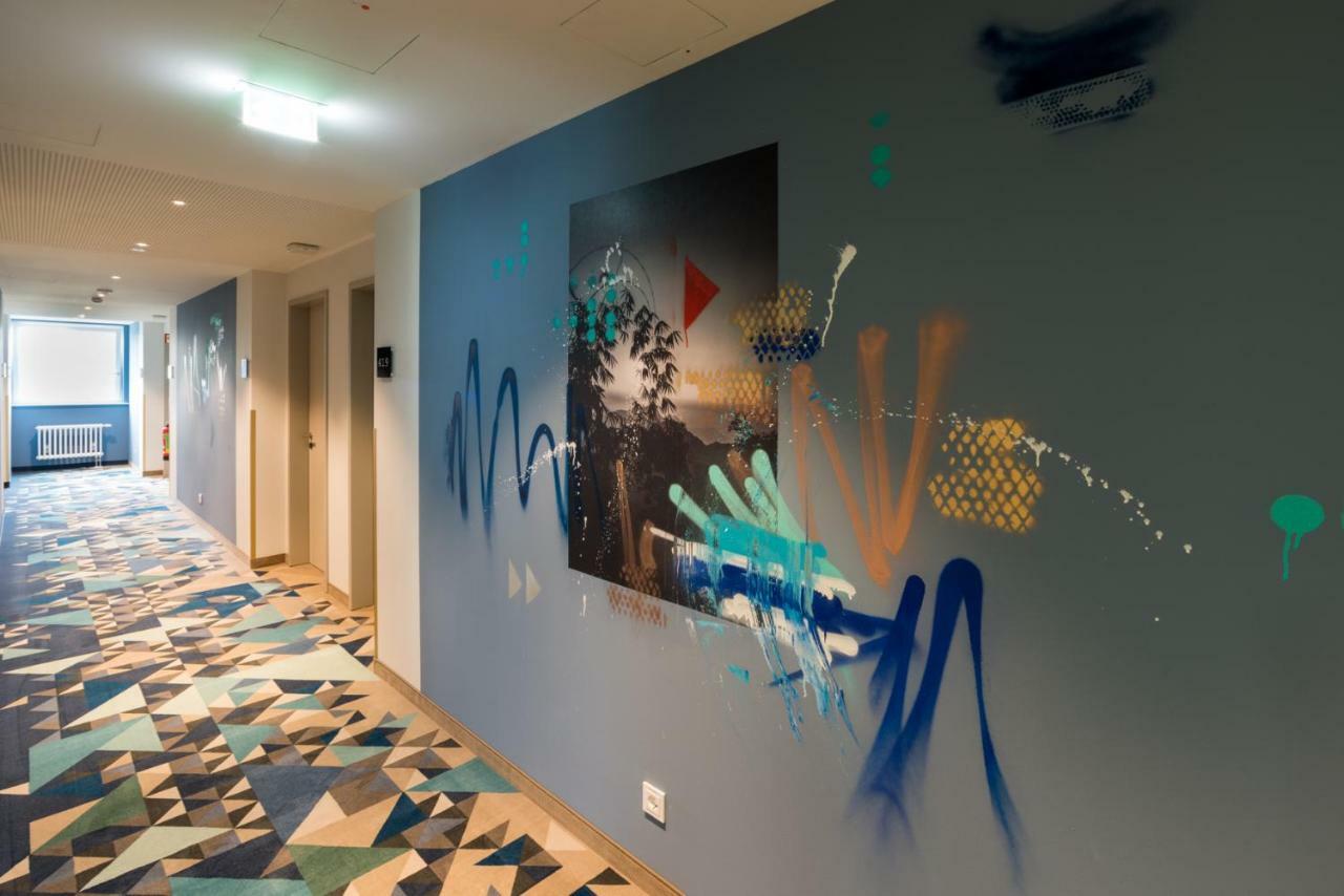 Holiday Inn - The Niu, Ridge Halle Central Station By Ihg מראה חיצוני תמונה